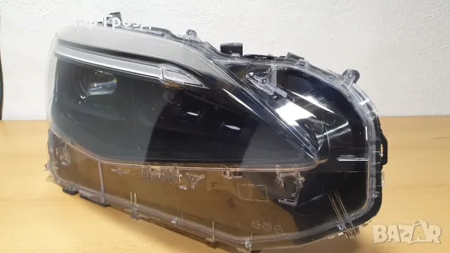 Оригинален десен фар за Toyota Yaris Cross / Тойота Ярис крос (след 2021г), снимка 4 - Части - 50065217