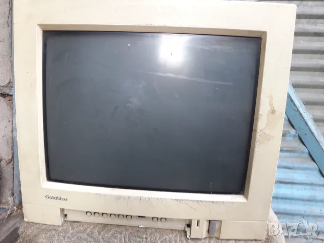 Монитор GoldStar 1527