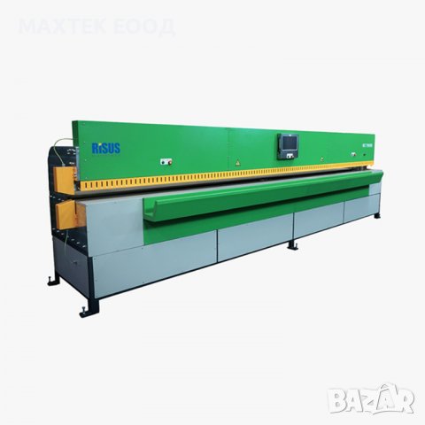 Автоматична машина за подгъване и лепене на текстил RISUS RZ 7000B