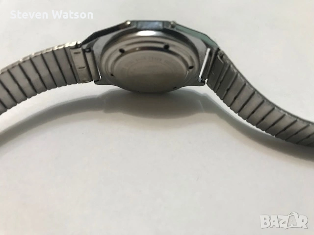 Електронен часовник със седем мелодии, снимка 2 - Колекции - 53219923