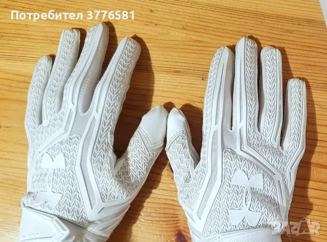 Дамски ръкавици Under Armour white gloves swarm, снимка 2 - Ръкавици - 49133049