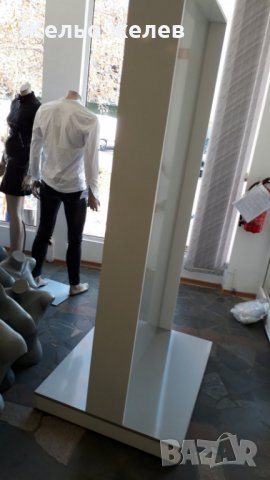 Витрина за магазин,на колела,канално пано, снимка 1