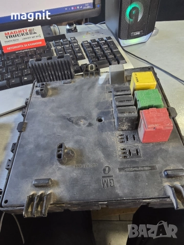 13170895 Бушониера Opel Signum 519044101, снимка 3 - Части - 52520208