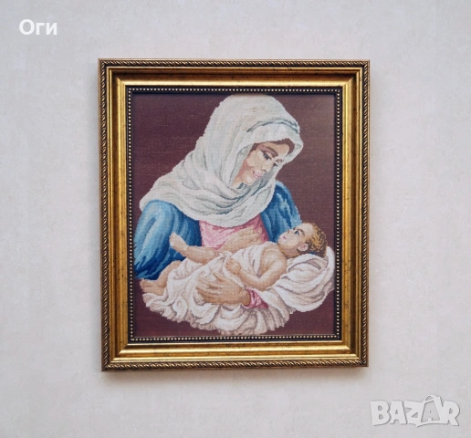 Гоблен Богородица с младенеца