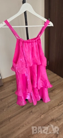 Цикламена рокля