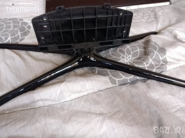 Стойкa за телевизор SAMSUNG UE46F6100, снимка 5 - Части и Платки - 30756739