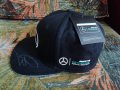 Mercedes Lewis Hamilton нова шапка с автограф AMG F1 Petronas Мерцедес Хамилтън , снимка 4