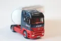 HERPA H0 1/87 MERCEDES ACTROS ЦИСТЕРНА МОДЕЛ КОЛИЧКА КАМИОН, снимка 5