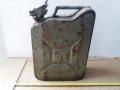 масивна военна туба за гориво - 10 литра , снимка 2