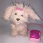 Animagic - Fluffy Плюшено движещо се куче със светеща каишка, снимка 1 - Музикални играчки - 38485759