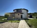 Двуетажна къща на 19км от Варна, снимка 2