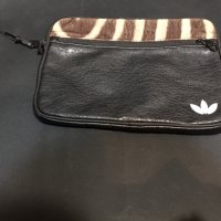 Чанта Adidas зебра 🦓, снимка 2 - Чанти - 29781878