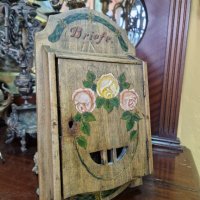 Красива антикварна дървена кутия за ключове , снимка 4 - Антикварни и старинни предмети - 39431491