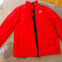 Детско червено якенце, снимка 1 - Детски якета и елеци - 42755589