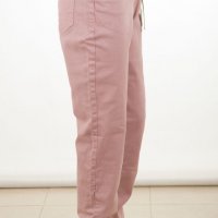 Розови памучни дамски дънки марка Tatuum , снимка 4 - Дънки - 31589636