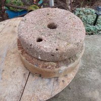 Хромел( каменна мелница), снимка 4 - Антикварни и старинни предмети - 39044059