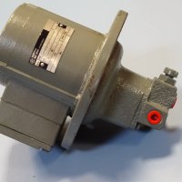 Емулсионна помпа MEZ Brno 3CZA05X 220/380V emulsion pump, снимка 5 - Резервни части за машини - 42889394