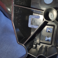 Оригинален нов десен държач (скоба) за предна броня VW Golf VII /Голф 7, снимка 8 - Части - 44597032