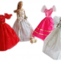 Рокля за вашата кукла и рокли за приятелките й кукли, снимка 1 - Кукли - 35071324