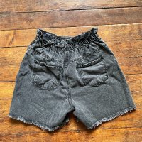 Нови къси дънкови панталонки, снимка 2 - Къси панталони и бермуди - 37018997