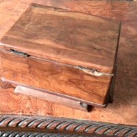 красива стара дървена кутия, снимка 5 - Антикварни и старинни предмети - 31026439