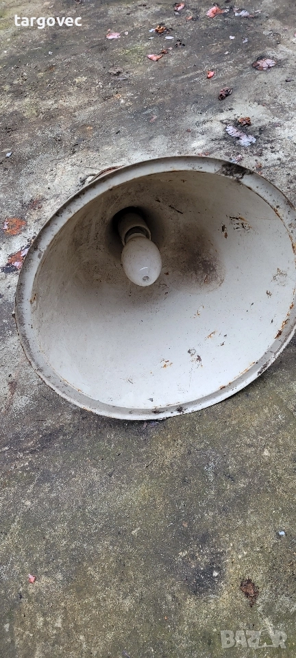 голямо индустриално осветително тяло, снимка 1