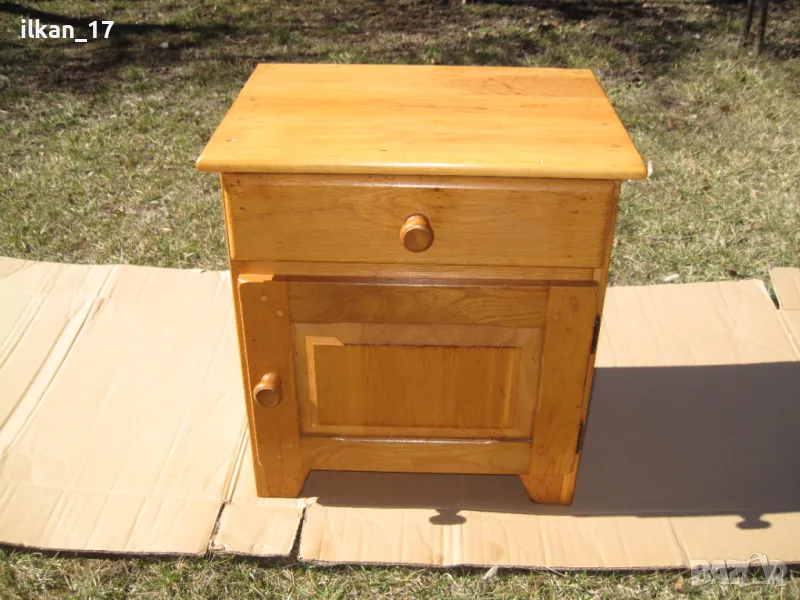 Нощно шкафче Пълен Масив от дъбова дървесина внос от Холандия в Отлично състояние!, снимка 1