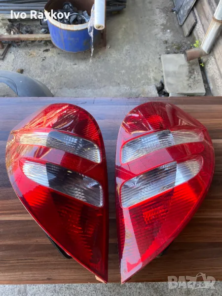 Ляв и десен стоп за Mercedes A-class W169 (2004-2008г.) ,A 169 820 04 64 R , снимка 1