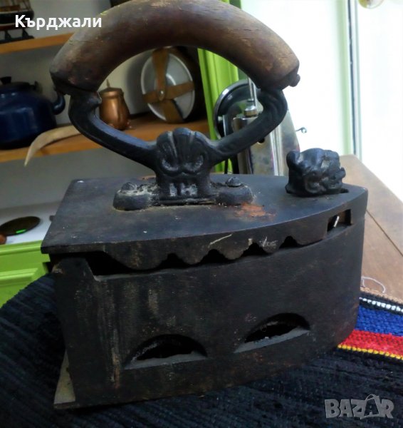 Автентични Желязни Ютии с Лъв и Петел!, снимка 1