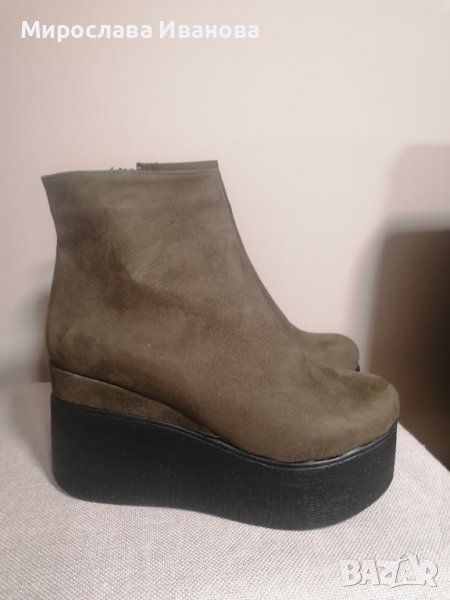 Зелени боти на платформа велур, снимка 1