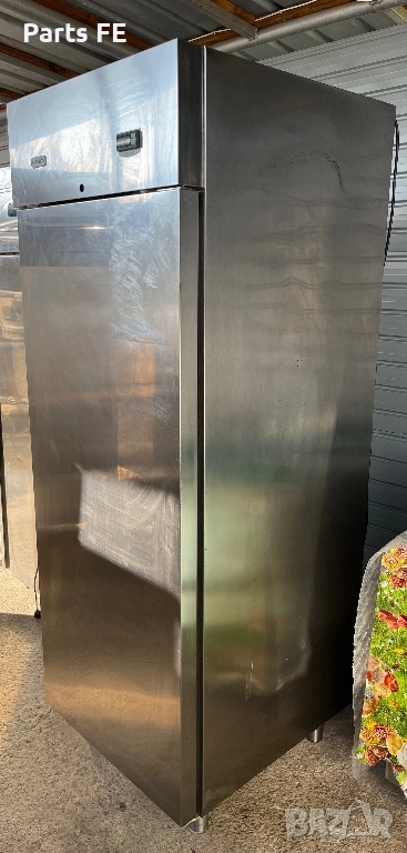Професионален хладилник вертикален profesionalen hladilnik vertikalen, снимка 1