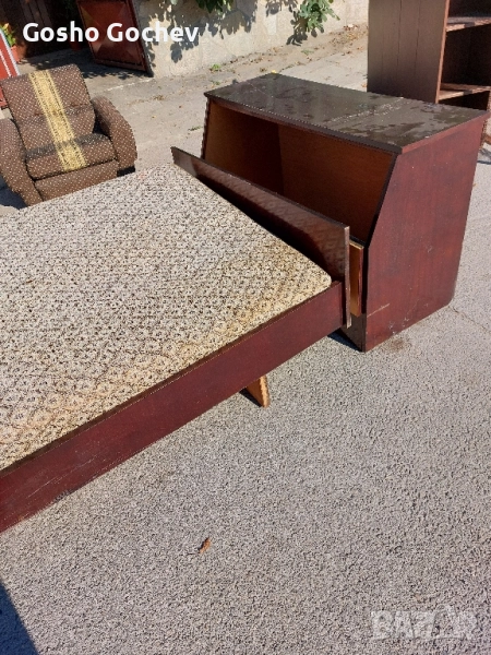 Приста с ракла и 2броя шкафа.Размера на матрака 1.80м. 1.20м., снимка 1