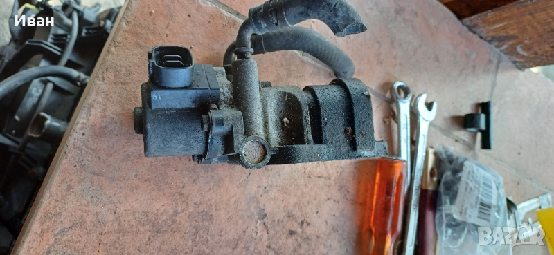 EGR клапан за Тойота Рав4 2004 , снимка 1