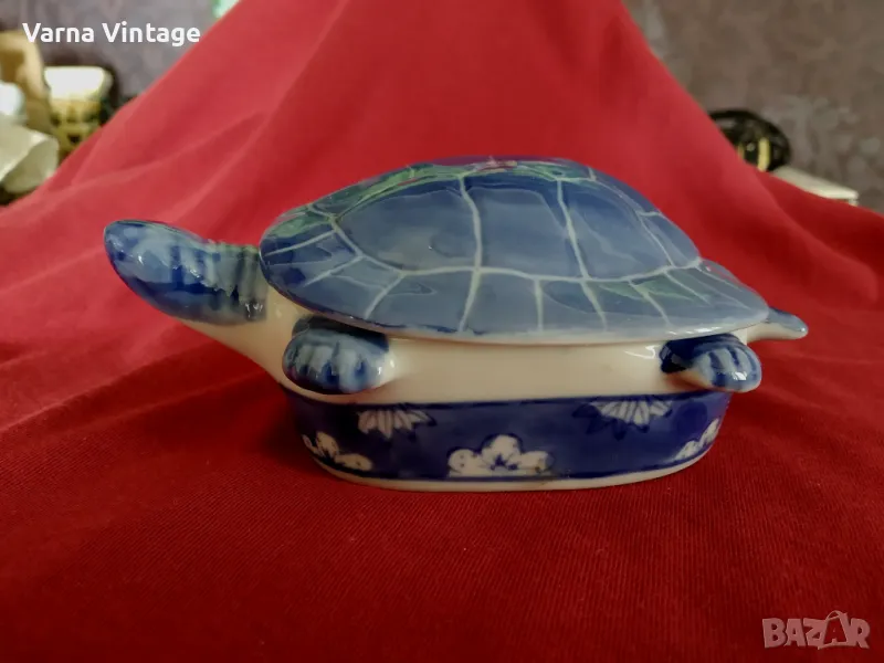 Стара порцеланова кутия за бижута Костенурка., снимка 1