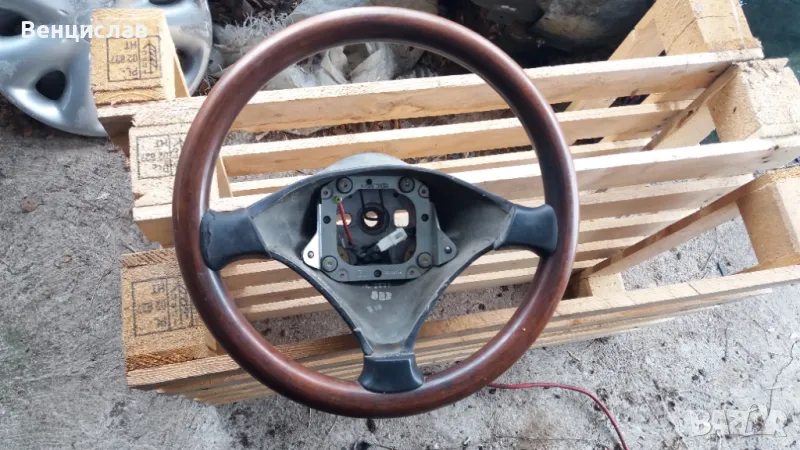 Волан махагон alfa romeo, снимка 1