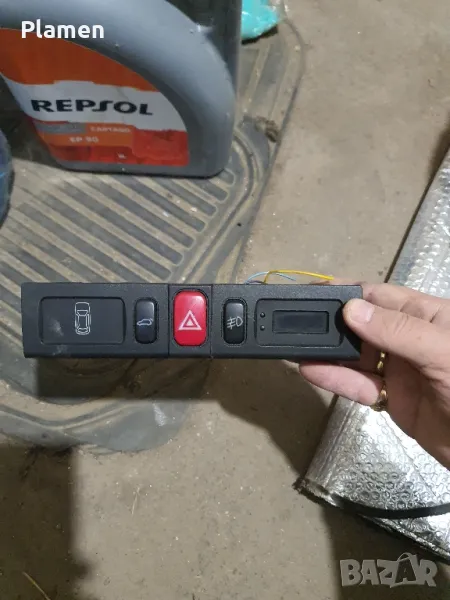 Бутон аварини за алфа ромео, снимка 1