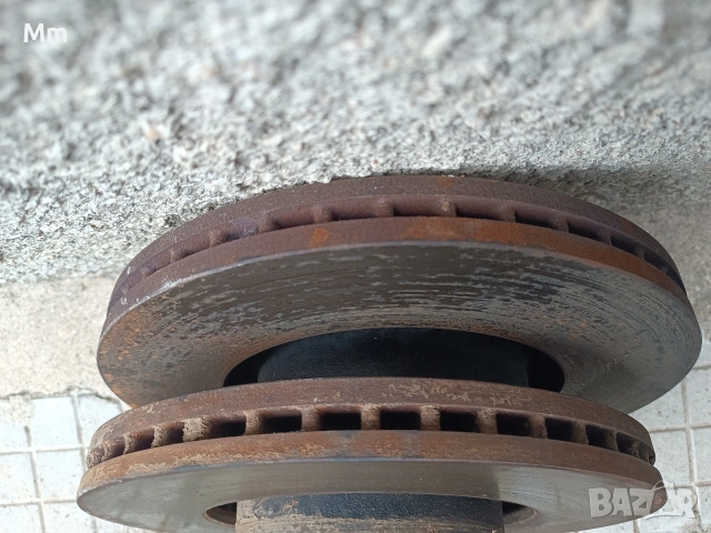 спирачни дискове Ауди а6, снимка 2 - Части - 54032966