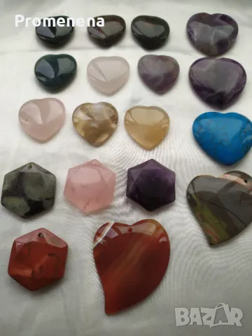 Гривна с естествен полускъпоценен камък, снимка 8 - Гривни - 47511977