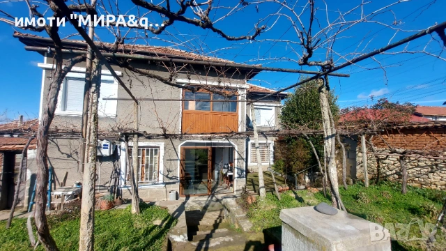 Двуетажна къща в с. Стамболово, обл. Хасково