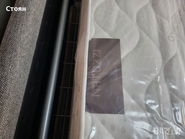 Сив диван от плат двойка Natuzzi с функция сън, снимка 10 - Дивани и мека мебел - 54289093