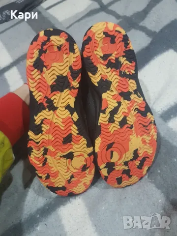 Детски обувки 36н Декатлон, снимка 3 - Детски обувки - 48513943