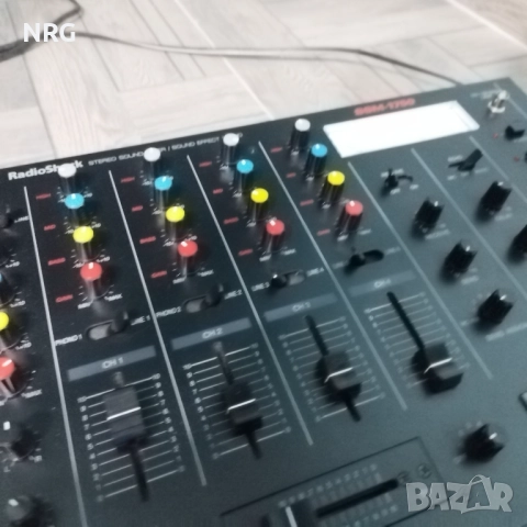 RadioShack SSM-1750 STEREO SOUND MIXER/SOUND EFFECT/ECHO, снимка 6 - Други - 52542535