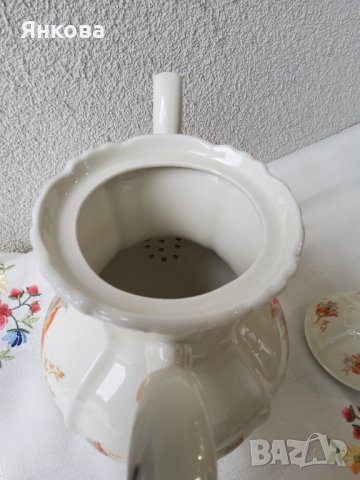 Старинен чайник Johann Seltmann  ,крайна цена , снимка 5 - Антикварни и старинни предмети - 44449623