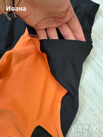 Дамски спортен клин Under Armour, снимка 10 - Клинове - 51712344