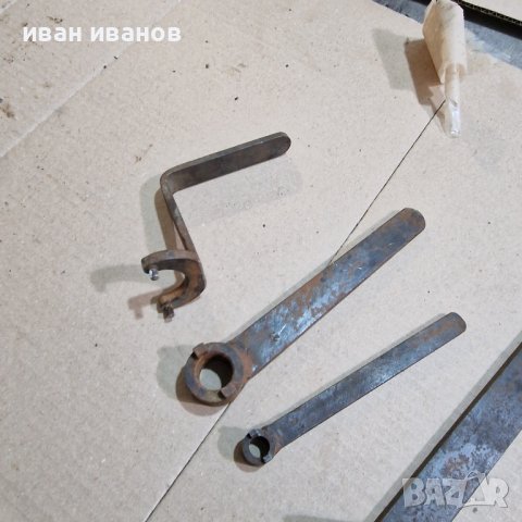 Ключове за Фрези, снимка 6 - Други машини и части - 38589947