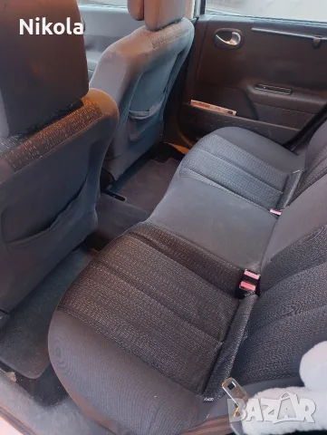 Renault Megane 1.6 LPG, снимка 13 - Автомобили и джипове - 56551626
