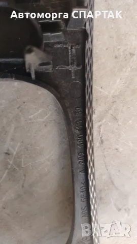 MERCEDES BENZ W209 CLK Class конзола капак на вратата A2096801339 2096801339, снимка 2 - Части - 47694974