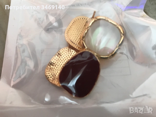 ПРОДАВАМ  ДАМСКИ ОБЕЦИ, БРОШКИ И КОЛИЕТА, снимка 8 - Колиета, медальони, синджири - 54180986