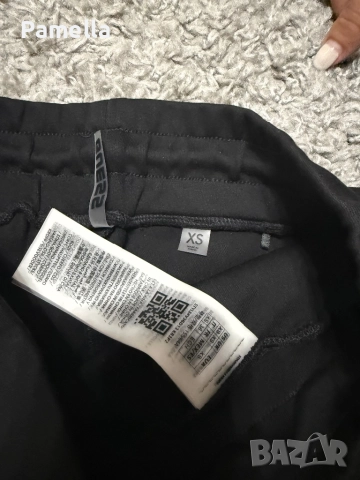 Къси гащи на Guess, снимка 2 - Къси панталони и бермуди - 51657369