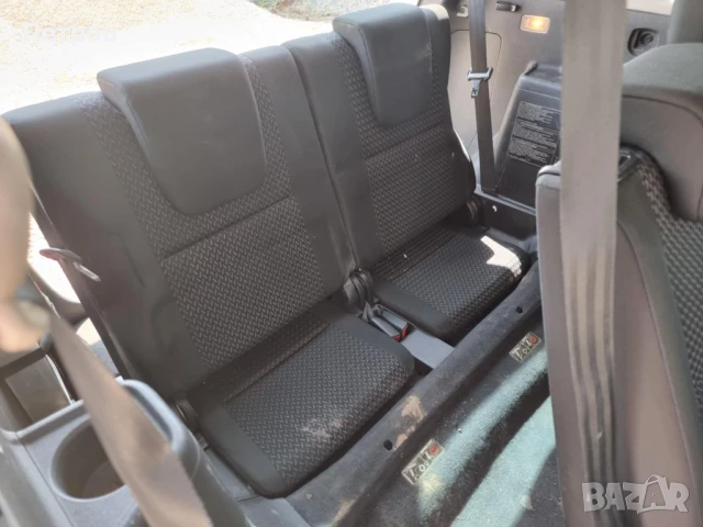 Toyota Corolla Verso 2.2 D4D На части, снимка 12 - Автомобили и джипове - 50723395